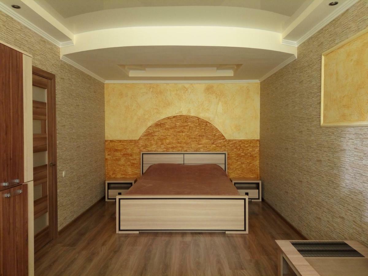 Своя Однокомнатная Квартира Odessa Ngoại thất bức ảnh