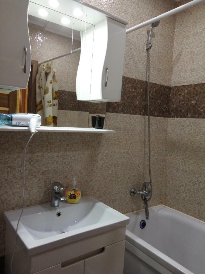 Своя Однокомнатная Квартира Odessa Ngoại thất bức ảnh